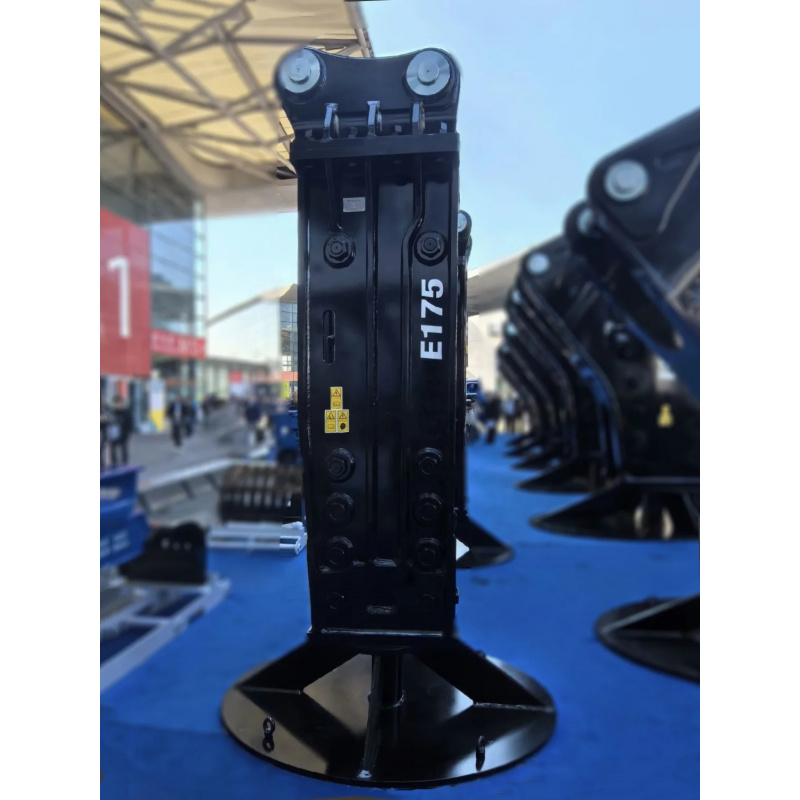 Martello Idraulico E175 per At - Heavy Equipment Breaker recensione e prezzo