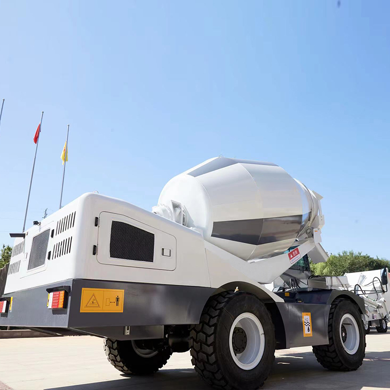 Betoniera Autocaricante a 4 Ru - Concrete Mixer Machine recensione e prezzo
